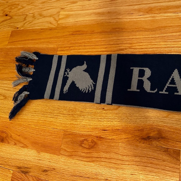 Universal Studios Reversible Harry Potter Ravenclaw Scarf Unisex - Picture 3 of 12